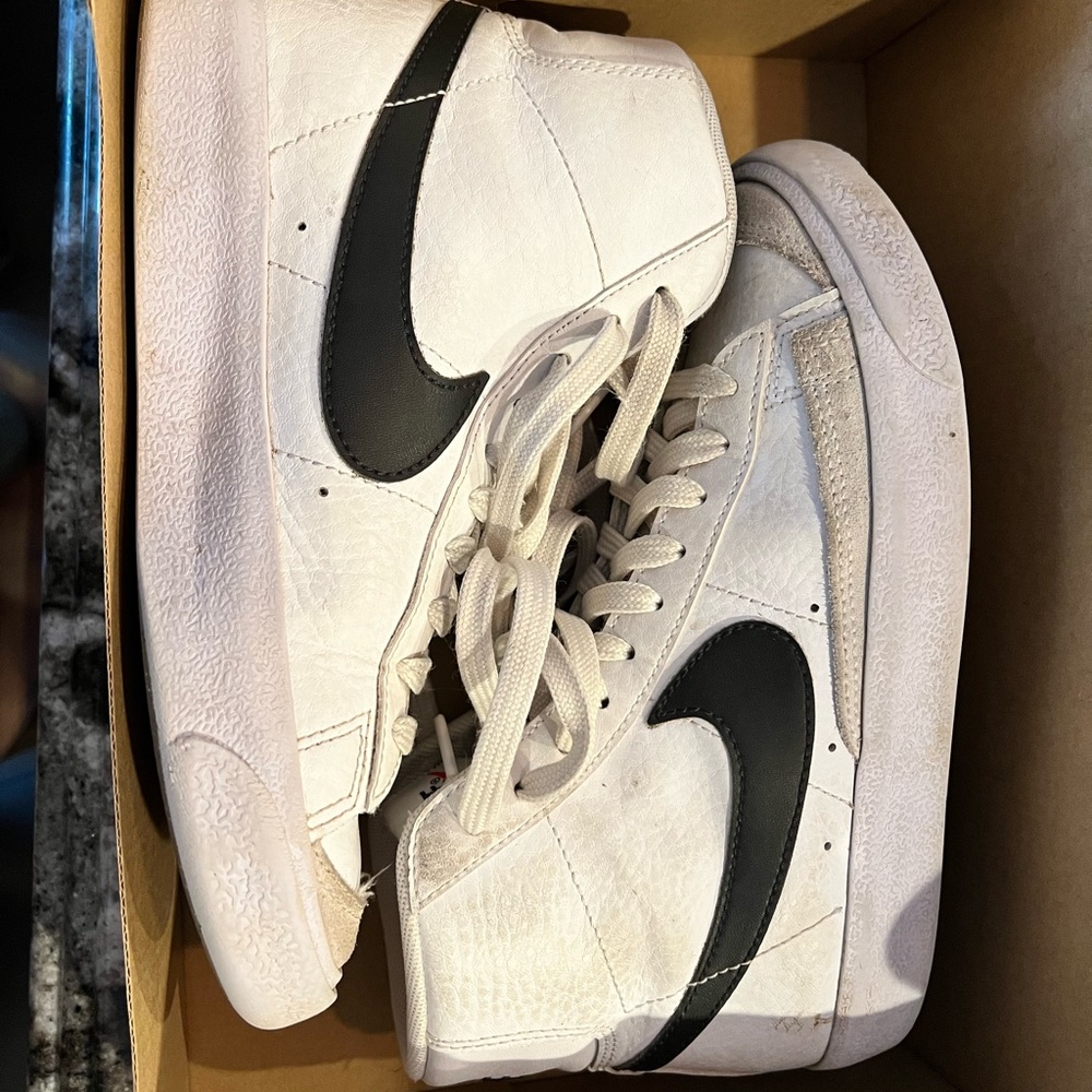 Nike blazers 3.5y